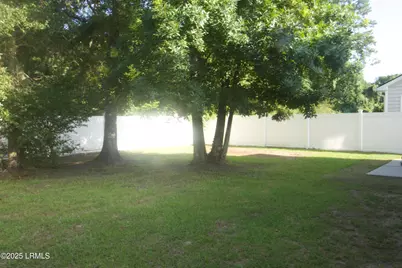 3754 Oyster Bluff Drive, Beaufort, SC 29907 - Photo 8