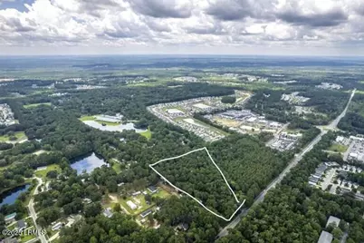 11 Grassey Lane, Bluffton, SC 29910 - Photo 2