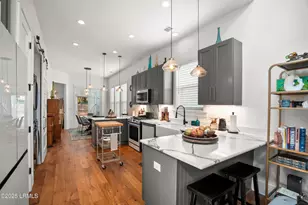 1008C 12th St, Port Royal, SC 29935 - Photo 16