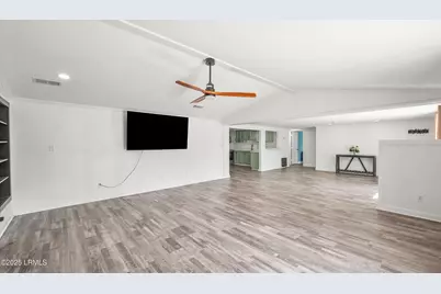 915 Belleview Circle W, Beaufort, SC 29902 - Photo 6