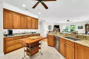 21 Trescot Ln, Bluffton, SC 29909 - Photo 4