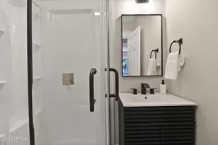 11 Lake Forest Dr, Hilton Head Island, SC 29928 - Photo 20