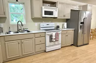 801 Elm St E, Hampton, SC 29924 - Photo 6