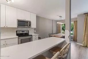 2 Lighthouse Ln, Hilton Head Island, SC 29928 - Photo 6