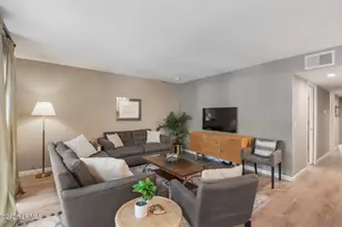 2 Lighthouse Ln, Hilton Head Island, SC 29928 - Photo 4