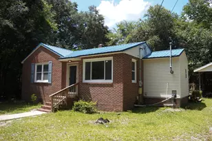 242 Short St, Allendale, SC 29810 - Photo 2