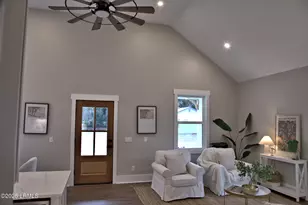 2013 Lafayette St, Beaufort, SC 29902 - Photo 4