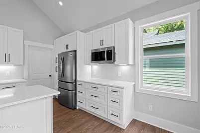 2013 Lafayette Street, Beaufort, SC 29902 - Photo 18