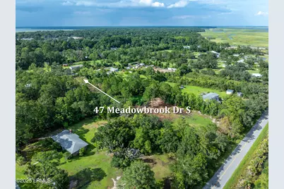 47 Meadowbrook Drive S, Lady's Island, SC 29907 - Photo 10