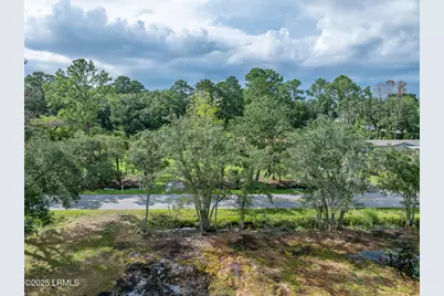 47 Meadowbrook Drive S, Lady's Island, SC 29907 - Photo 14