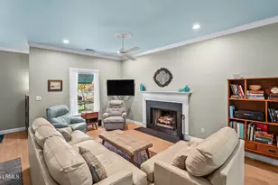 402 Joshua Ct, Beaufort, SC 29902 - Photo 10