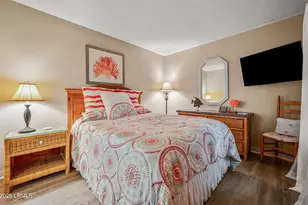 6 N Harbor Dr, Harbor Island, SC 29920 - Photo 26