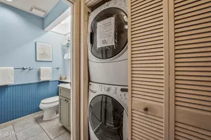 6 N Harbor Dr, Harbor Island, SC 29920 - Photo 28