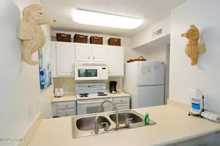 188 Beach Club Blvd, Fripp Island, SC 29920 - Photo 6