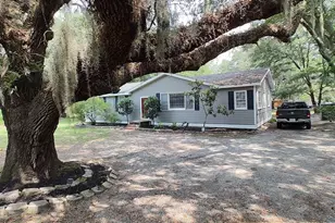 2723 Waddell Rd, Beaufort, SC 29902 - Photo 1