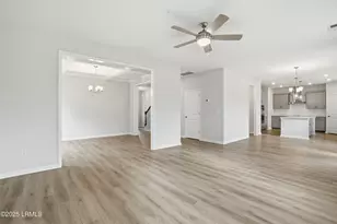 111 Baneberry Ln, Beaufort, SC 29907 - Photo 8