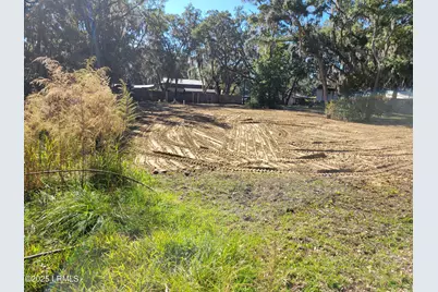 5 Mosse Road, Saint Helena Island, SC 29920 - Photo 2