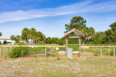 21 Lakeview Lane, Harbor Island, SC 29920 - Photo 18