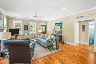 2418 Oak Hvn St, Beaufort, SC 29902 - Photo 8