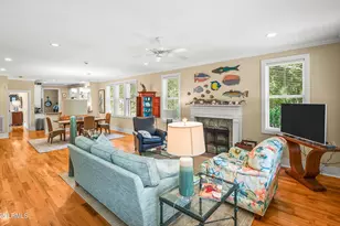 2418 Oak Hvn St, Beaufort, SC 29902 - Photo 6