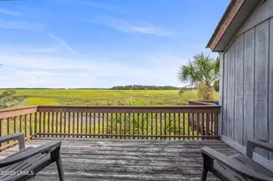 229 Tennis Villa Cir, Saint Helena Island, SC 29920 - Photo 2