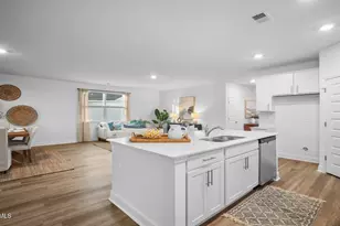 935 Sanctuary Dr, Ridgeland, SC 29936 - Photo 2