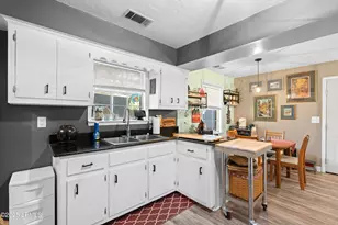 1 Country Manor Rd, Beaufort, SC 29906 - Photo 38