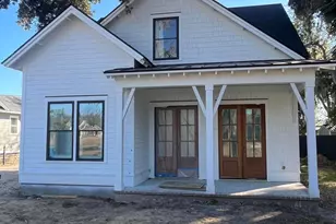 705 14th St, Port Royal, SC 29935 - Photo 1