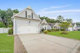 83 Grovewood Dr, Bluffton, SC 29910 - Photo 2