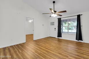 75 Blacksmith Cir, Beaufort, SC 29906 - Photo 8