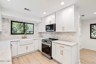 4 Brown Thrasher Rd, Hilton Head Island, SC 29926 - Photo 10