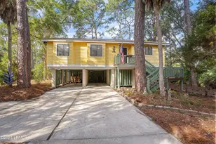 7 Ocean Marsh Ct, Harbor Island, SC 29920 - Photo 2