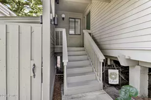 60 Carnoustie Rd, Hilton Head Island, SC 29928 - Photo 4