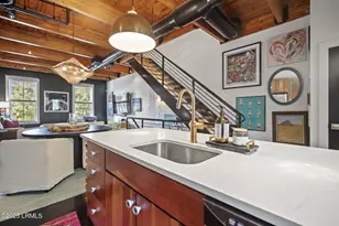 25 Market St, Beaufort, SC 29906 - Photo 20