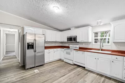 1611 Carolina Avenue #A, Beaufort, SC 29906 - Photo 14