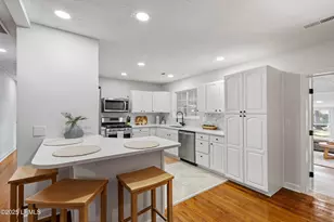 510 Center Dr W, Beaufort, SC 29902 - Photo 6