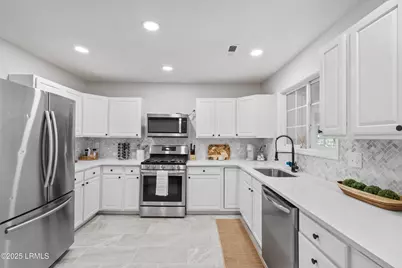 510 Center Drive W, Beaufort, SC 29902 - Photo 18