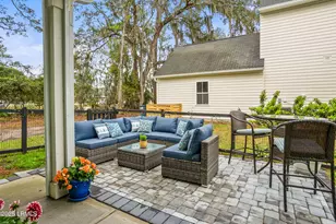 2956 Needlegrass Dr, Beaufort, SC 29902 - Photo 2