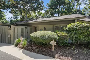 11 Lighthouse Rd, Hilton Head Island, SC 29928 - Photo 2