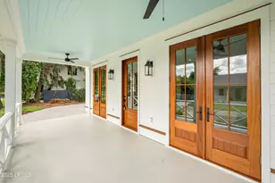 902 Harrington St, Beaufort, SC 29902 - Photo 4