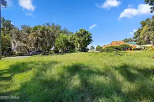 914 7th St, Port Royal, SC 29935 - Photo 8