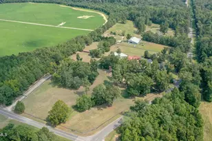 831 Jennys Rd, Fairfax, SC 29827 - Photo 2