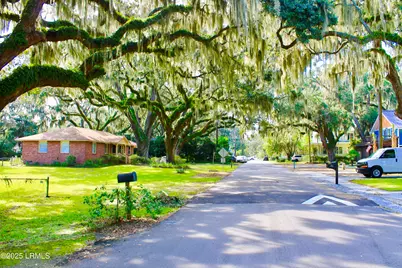 807 11th Street, Port Royal, SC 29935 - Photo 8