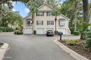 12 Brittany Pl Dr, Hilton Head Island, SC 29928 - Photo 2