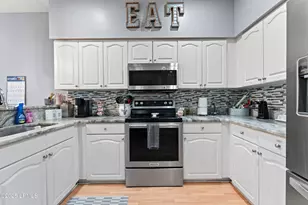 12 Brittany Pl Dr, Hilton Head Island, SC 29928 - Photo 6