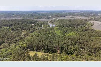 52 Old Smugglers Wharf Road, Saint Helena Island, SC 29920 - Photo 10
