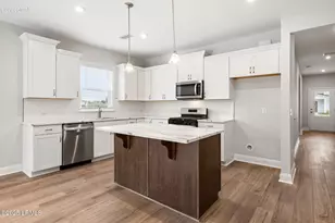 1115 Salty Hammock Ct, Beaufort, SC 29902 - Photo 8