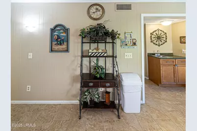 40 Folly Field Road #B4, Hilton Head, SC 29928 - Photo 14