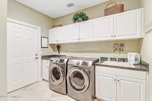 21 Strawberry Hill Rd, Hilton Head Island, SC 29928 - Photo 36