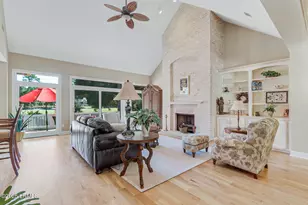 21 Strawberry Hill Rd, Hilton Head Island, SC 29928 - Photo 10